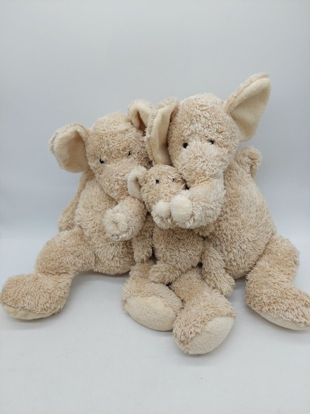 Pottery Barn Kids Plush Elephant Family Tan Brown Sewn Eyes Set Of 3 Floppy